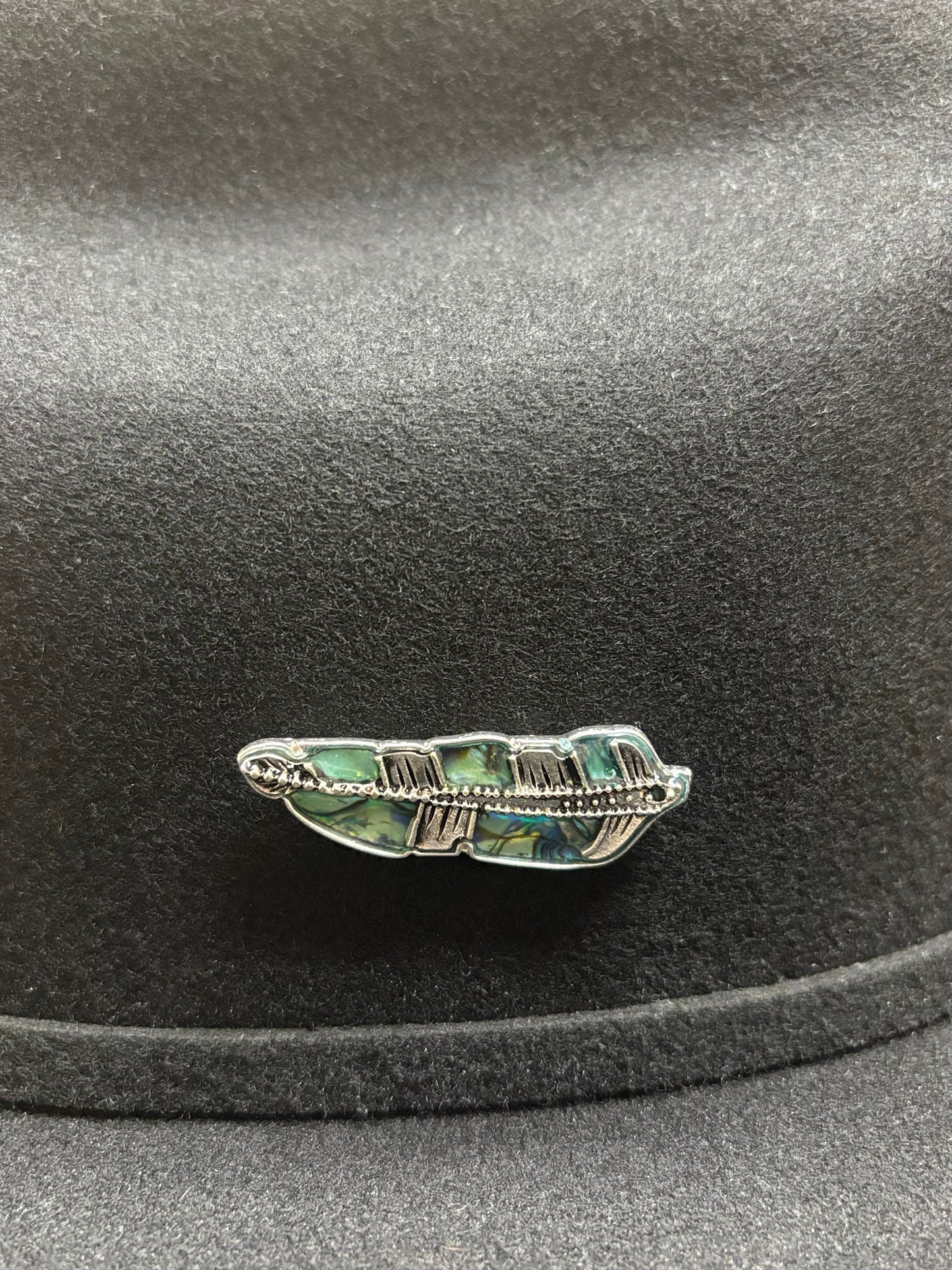 Hat Pin - Feather Shell